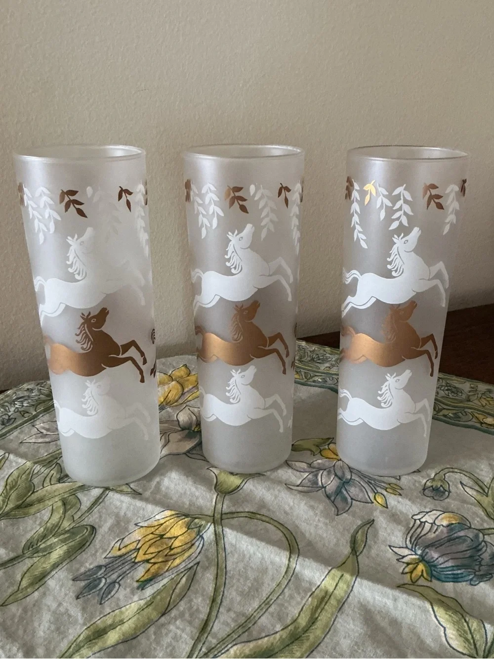 Vintage Libbey Glass Horse Cavalcade Frosted Highball/Tom Collins Set of 3 MCM